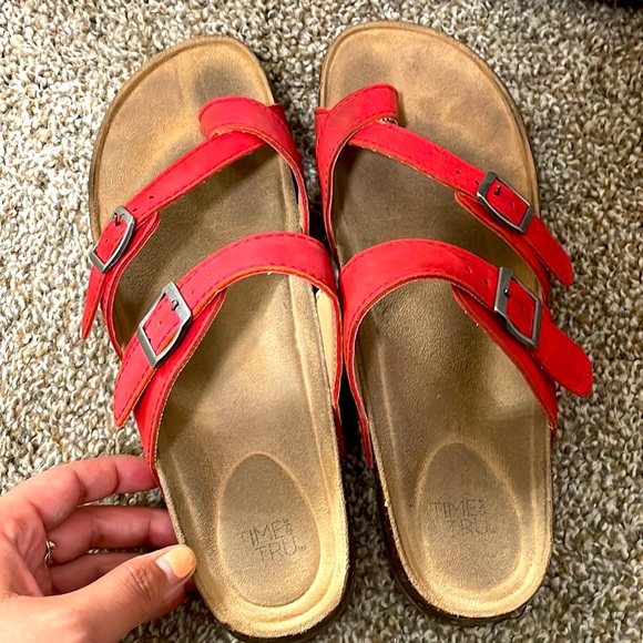 Sandals - Picture 2 of 3